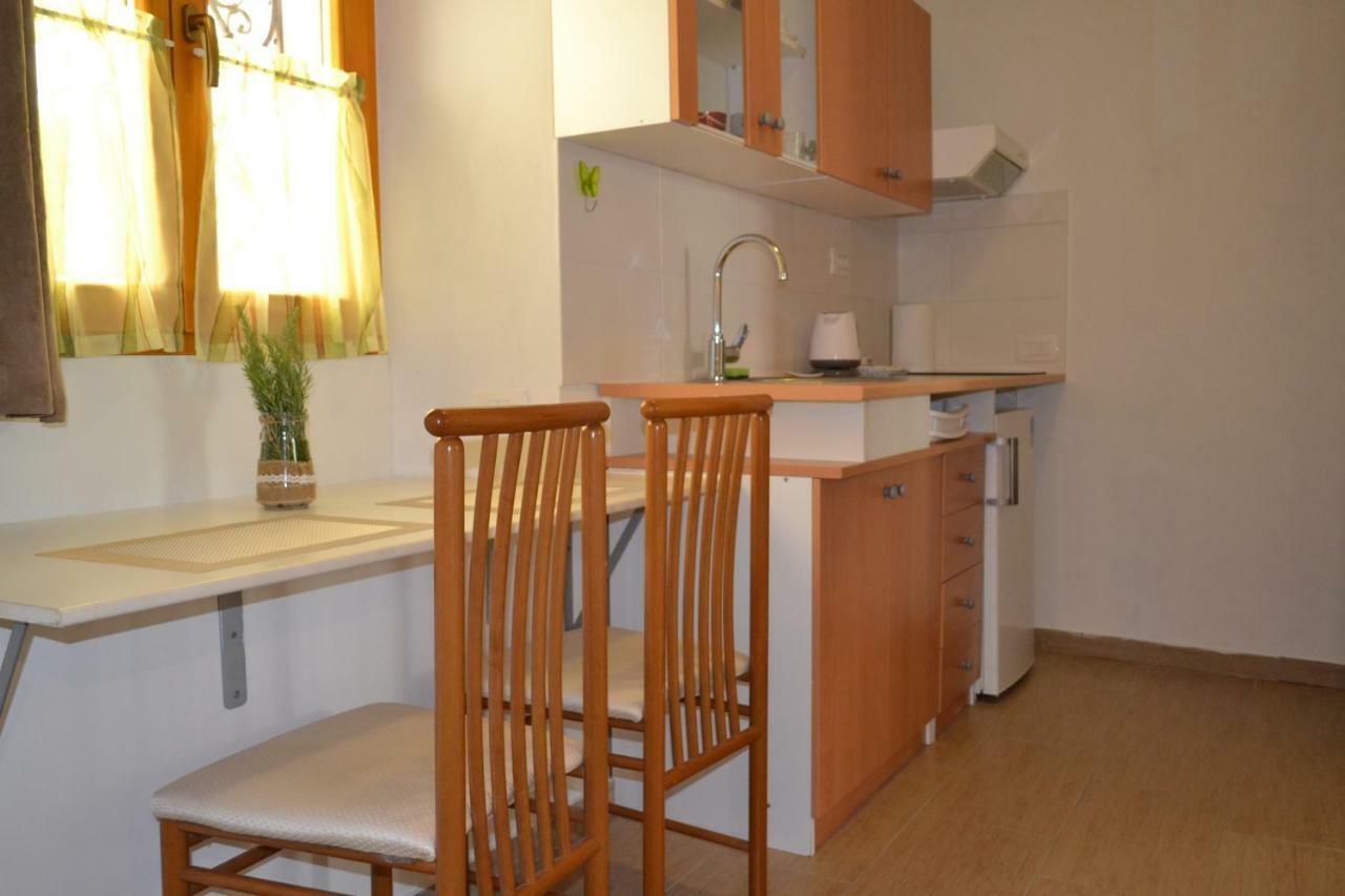Appartement With The Terrace In The Old Town